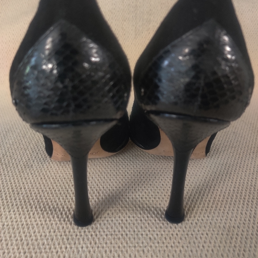 🔥🔥Jimmy Choo Black Suede and Animal Print Heels - Picture 3 of 4